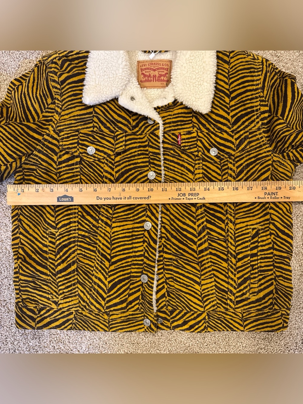 Levi's Tiger Print Sherpa Trucker Jacket Small Gold Corduroy - Picture 4 of 9